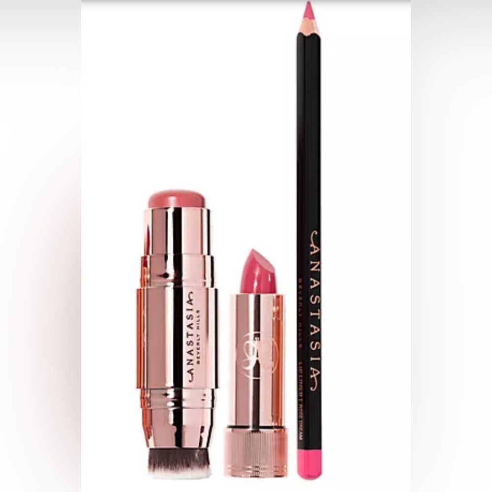NWT Anastasia Beverly Hills Coming Up Roses 3 PC Blush & Lip Kit💄💋